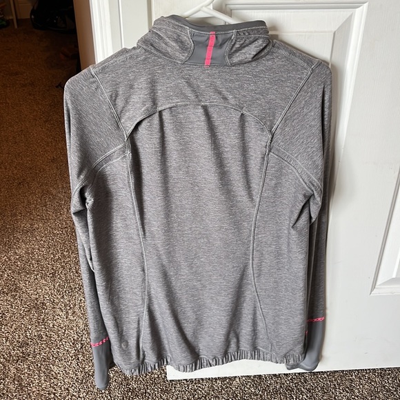 Lululemon Half Zip - Picture 2 of 5